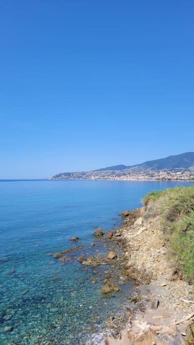 Vista Bella House Apartment Sanremo Bagian luar foto